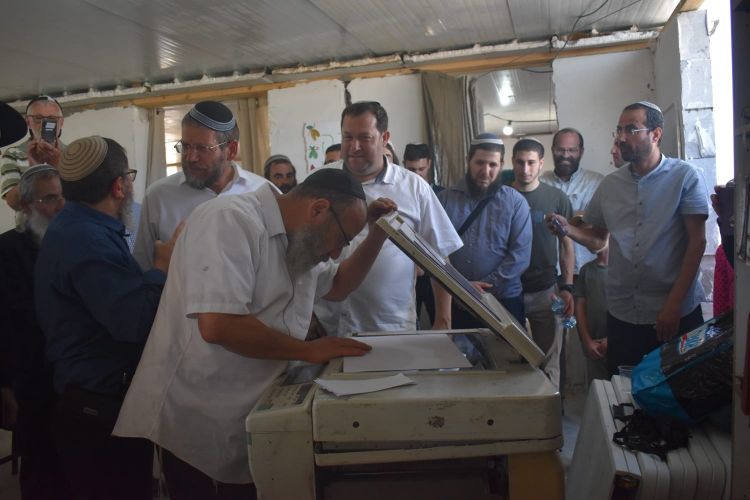 באביתר נערכים למנוע את הפינוי: “ההתיישבות מונעת יציאת מחבלים לפיגועים”